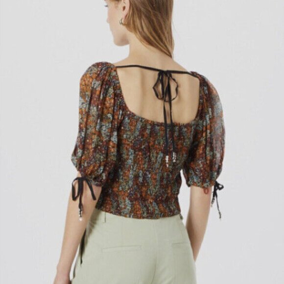 Free People NWT Square Neck Smocked Puff Sleeve Floral Crop Top In Dark Combo L - Picture 3 of 16